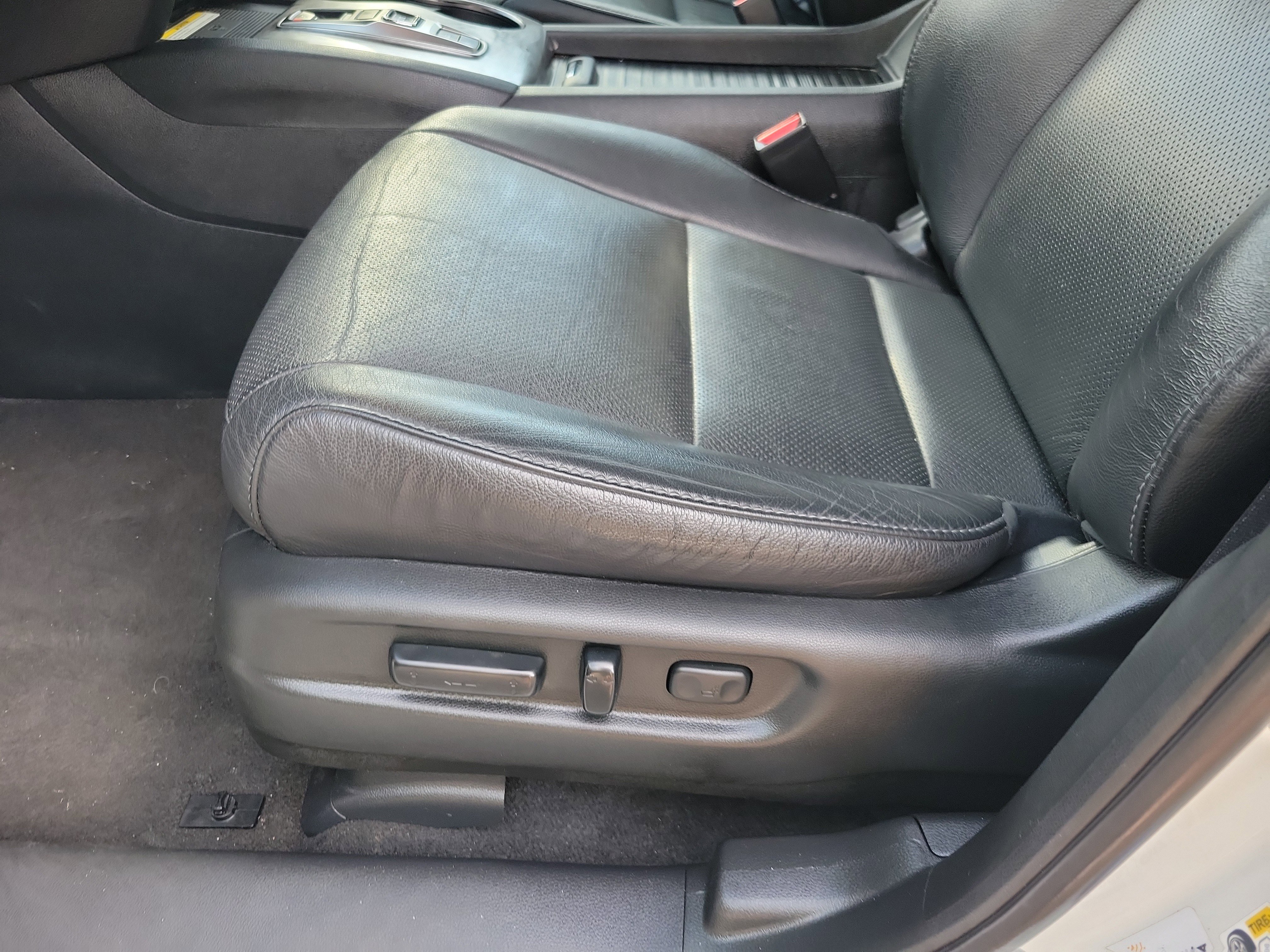 Used 2022 Honda Passport EX-L image 5