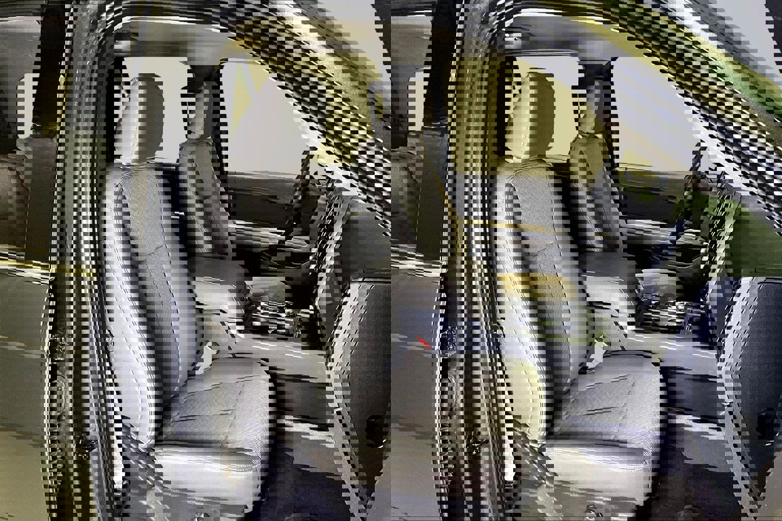 Used 2021 Ford Expedition XLT image 30