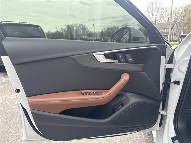 Used 2021 Audi A4 2.0T Premium Plus w/ Premium Plus Package AWD/4WD image 21