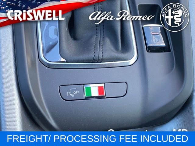 New 2025 Alfa Romeo Tonale w/ Premium Package AWD/4WD image 32