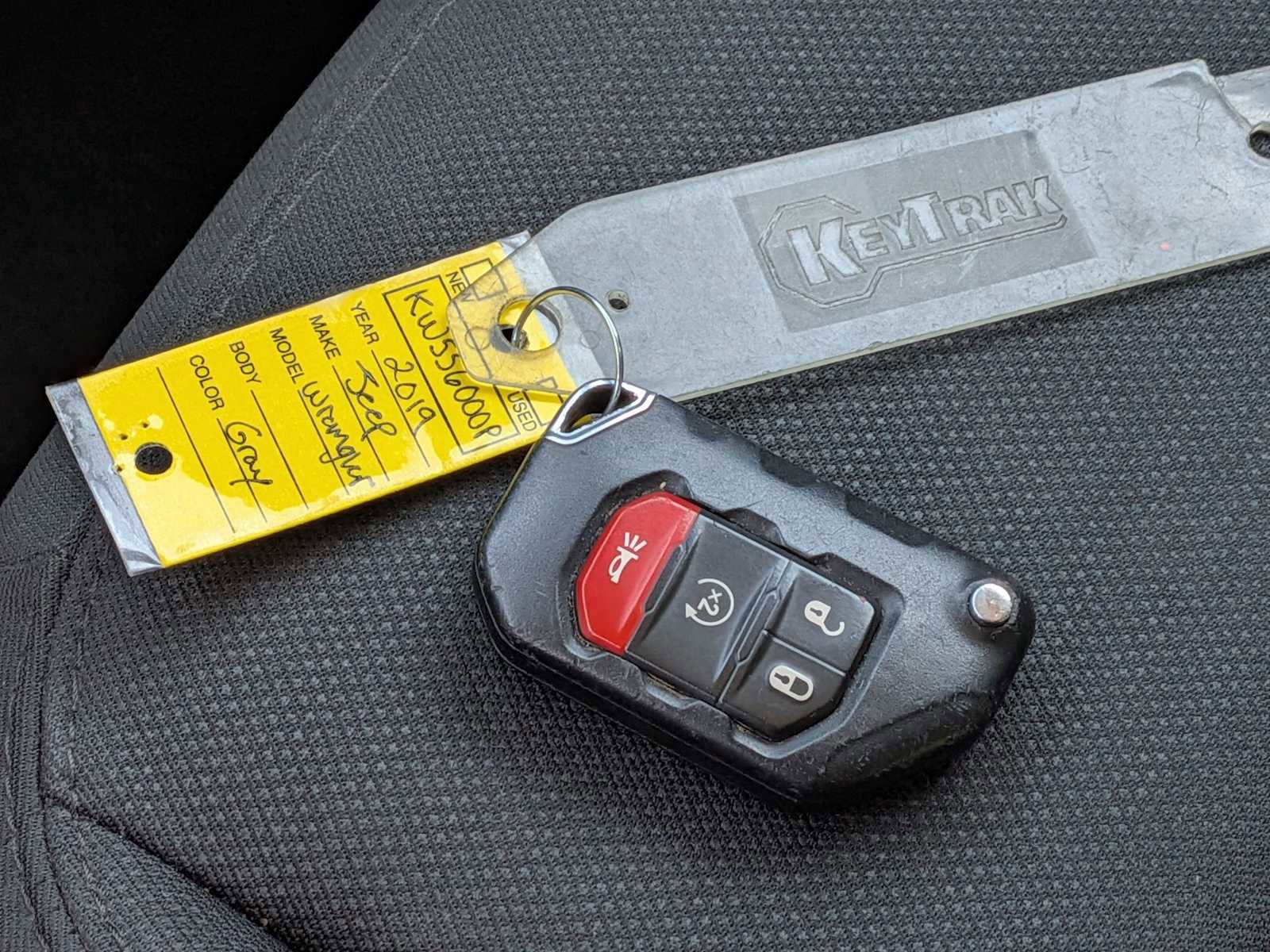 Used 2019 Jeep Wrangler Unlimited Sport S AWD/4WD image 31