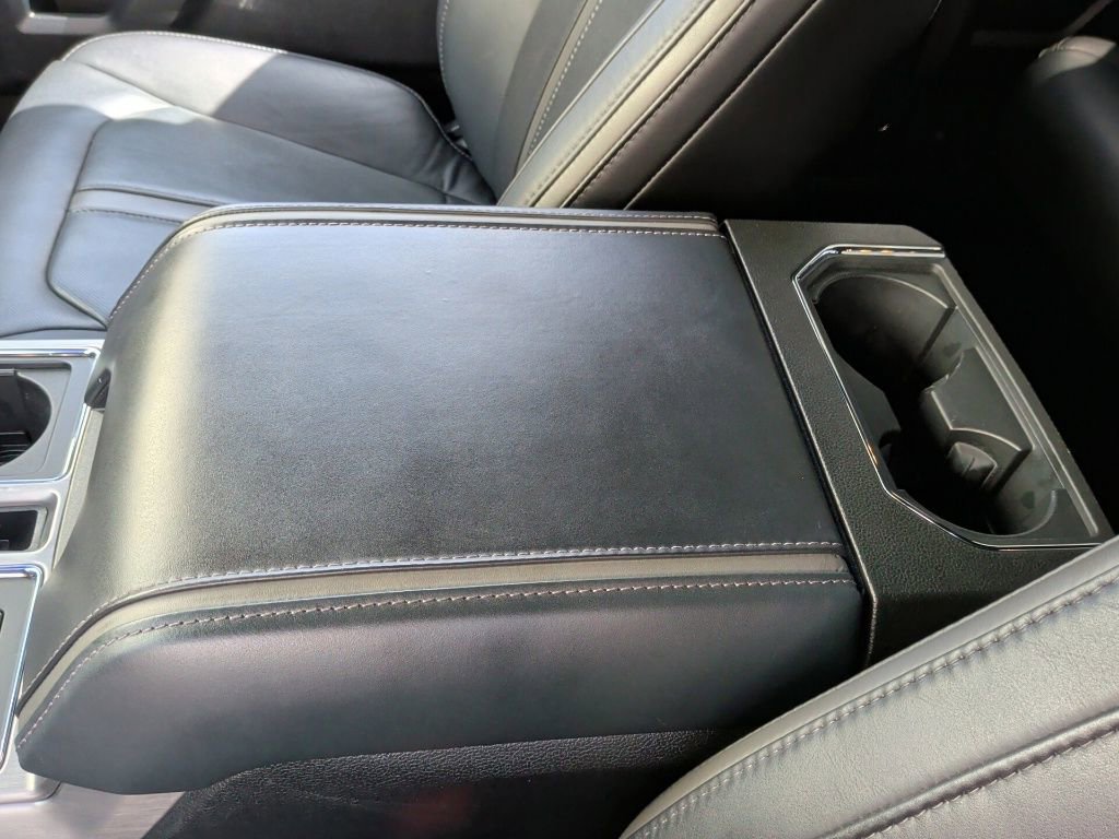 Used 2016 Ford F150 Platinum w/ Equipment Group 701A Luxury image 37