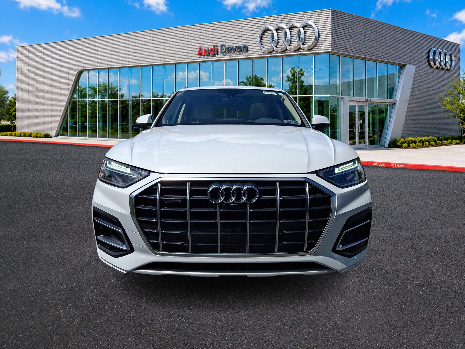 Used 2023 Audi Q5 Premium Plus w/ Premium Plus Package AWD/4WD image 2