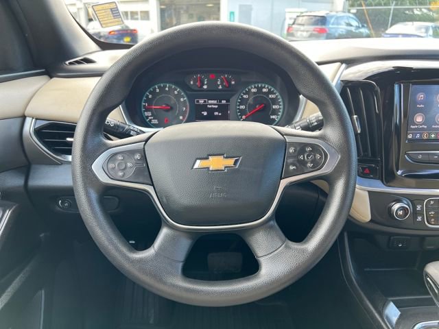 Used 2022 Chevrolet Traverse LS image 20
