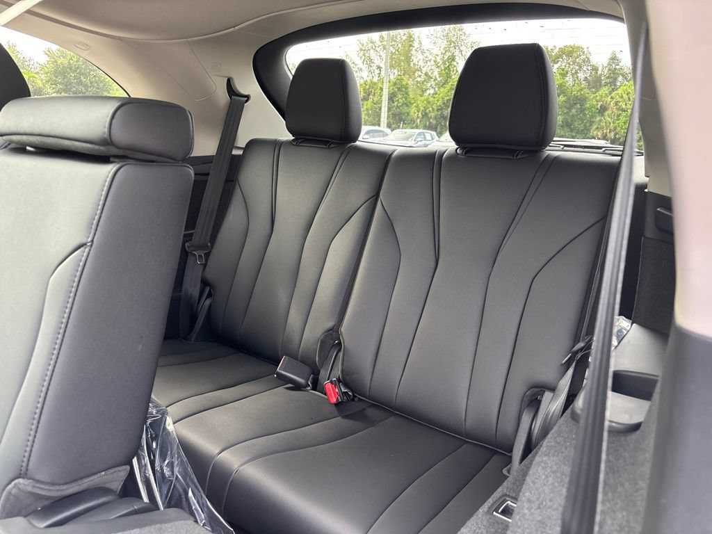 New 2026 Acura MDX SH-AWD image 19