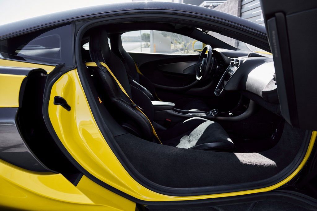 Used 2019 McLaren 600LT image 26