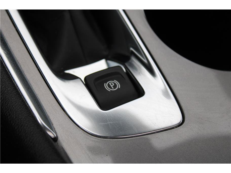 Used 2024 Chevrolet Malibu LT image 30