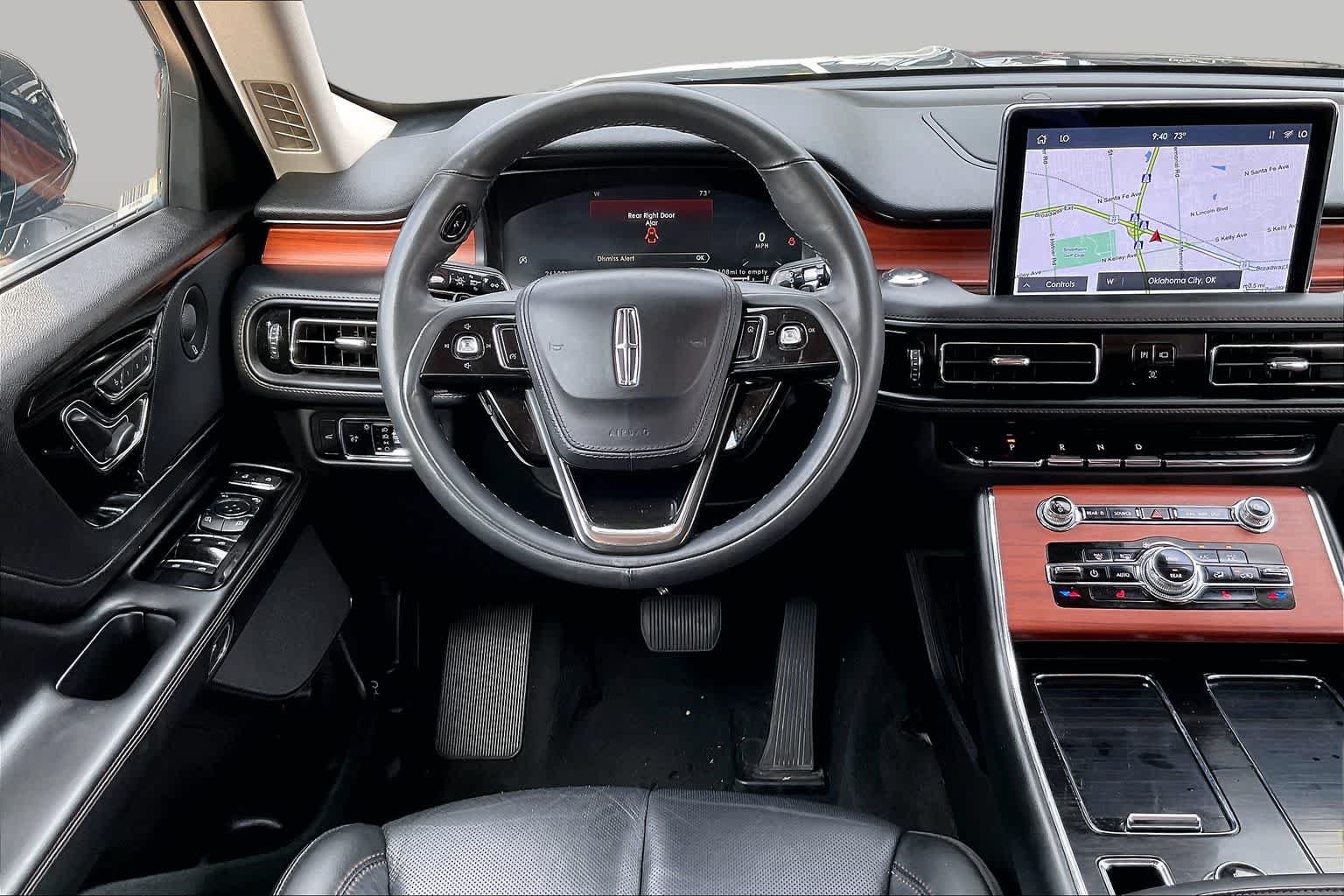 Used 2024 Lincoln Aviator Reserve AWD/4WD image 13
