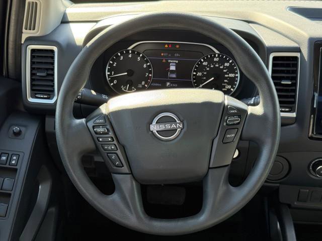 Used 2022 Nissan Frontier SV image 22