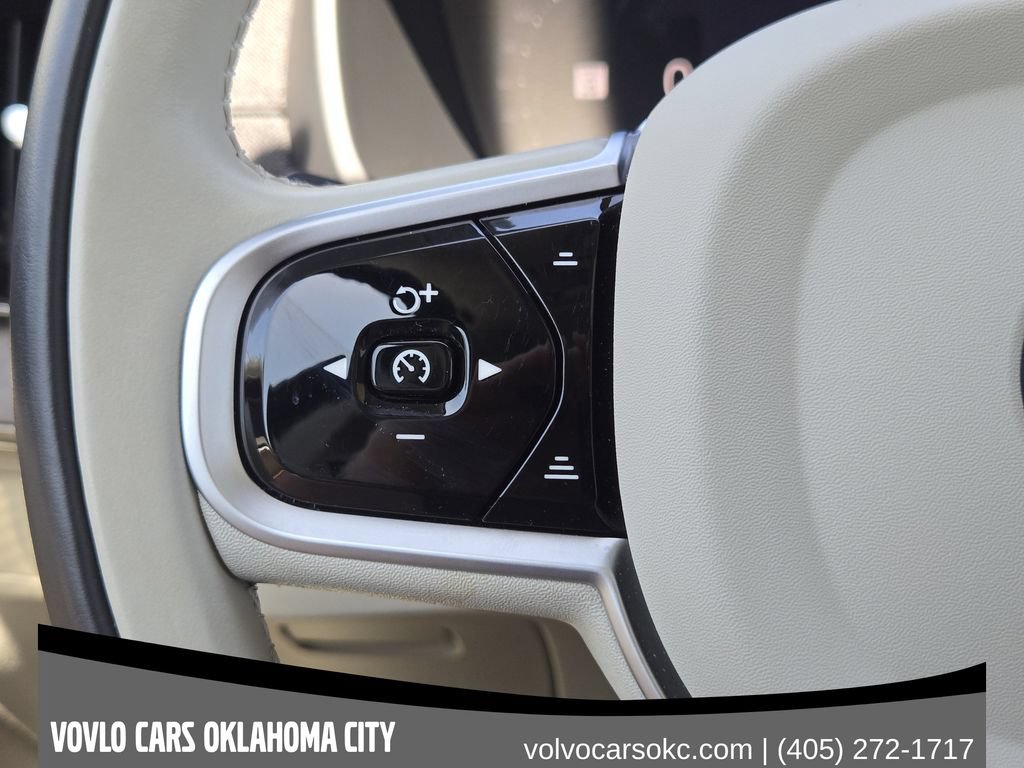 Used 2026 Volvo XC90 B6 Ultra w/ Protection Package AWD/4WD image 29