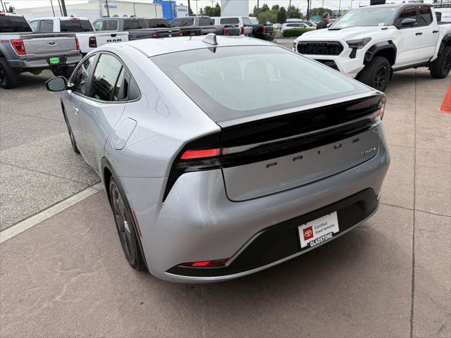 Certified 2025 Toyota Prius Plug-In Hybrid FWD image 6
