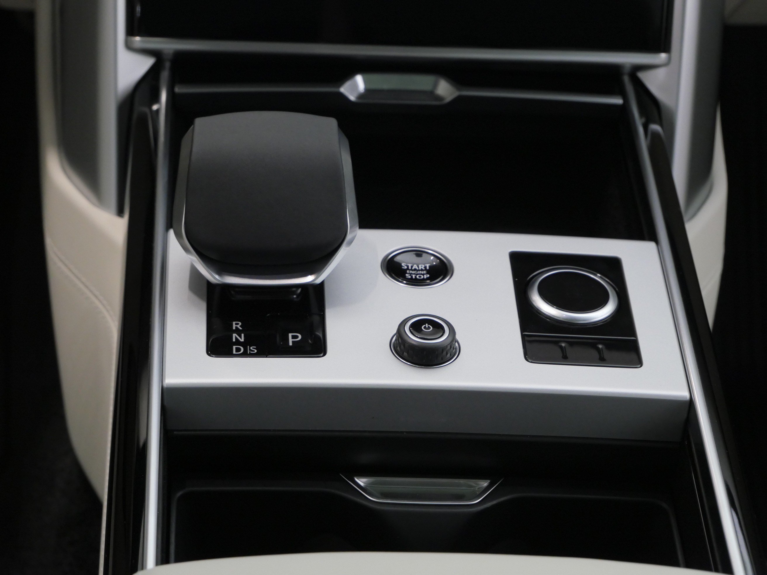 New 2027 Land Rover Range Rover Autobiography AWD/4WD image 10