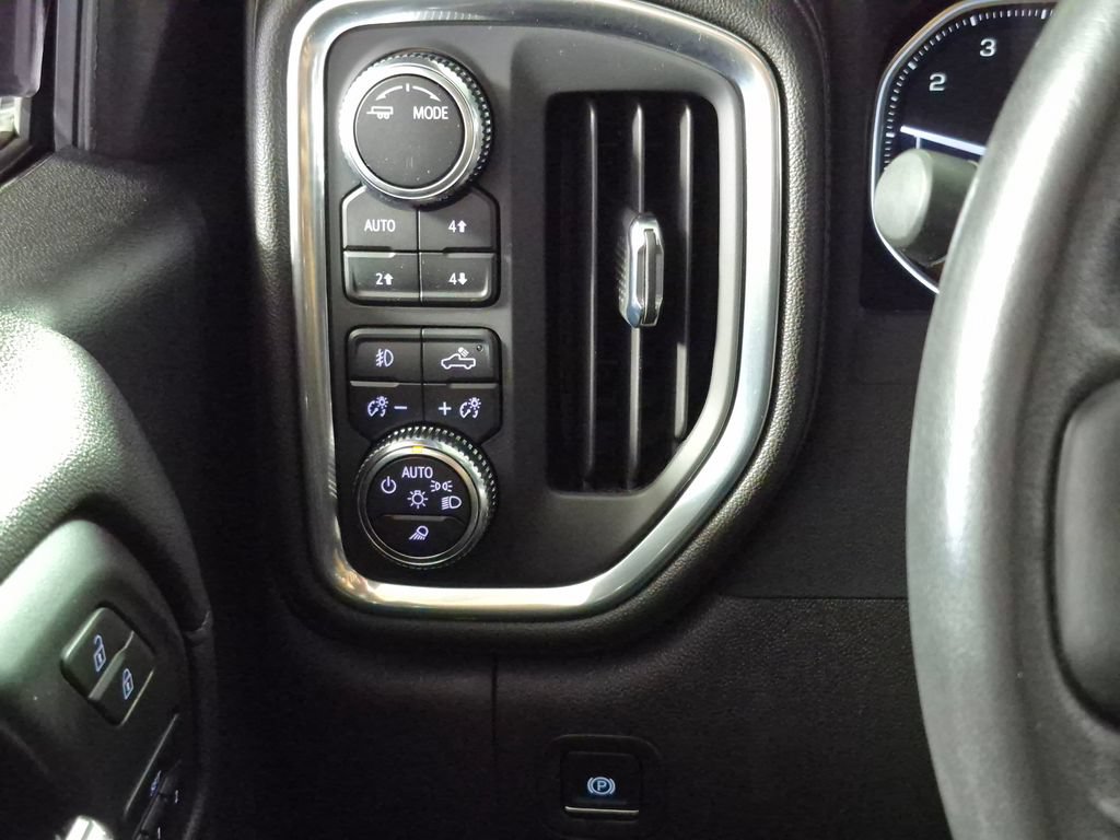 Certified 2022 GMC Sierra 1500 SLT w/ SLT Premium Package AWD/4WD image 19
