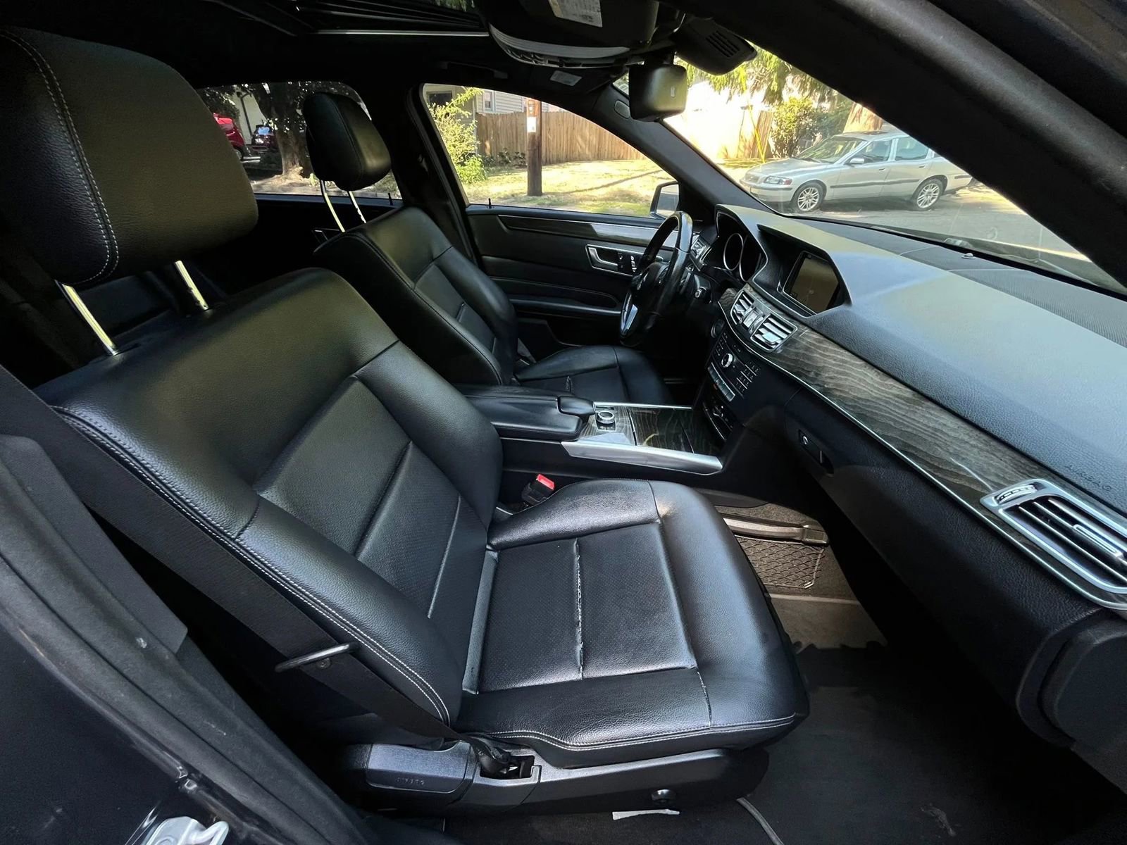 Used 2016 Mercedes-Benz E 350 Sedan image 9