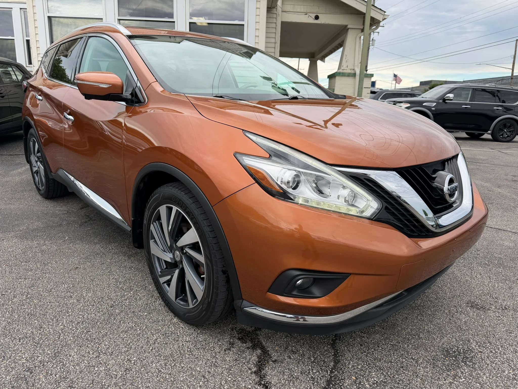 Used 2015 Nissan Murano Platinum w/ Platinum Technology Package AWD/4WD image 5