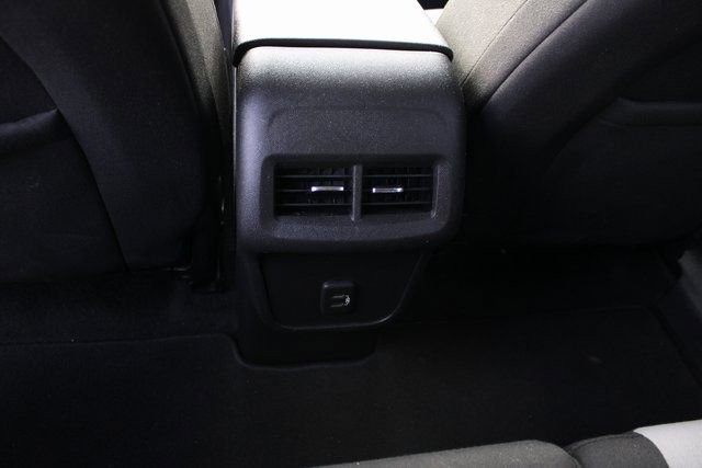 Used 2021 Chevrolet Equinox LT w/ Driver Convenience Package image 34