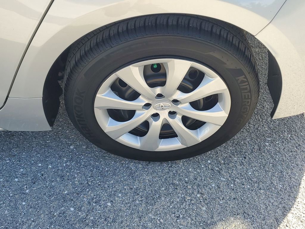 Certified 2024 Toyota Corolla LE image 20