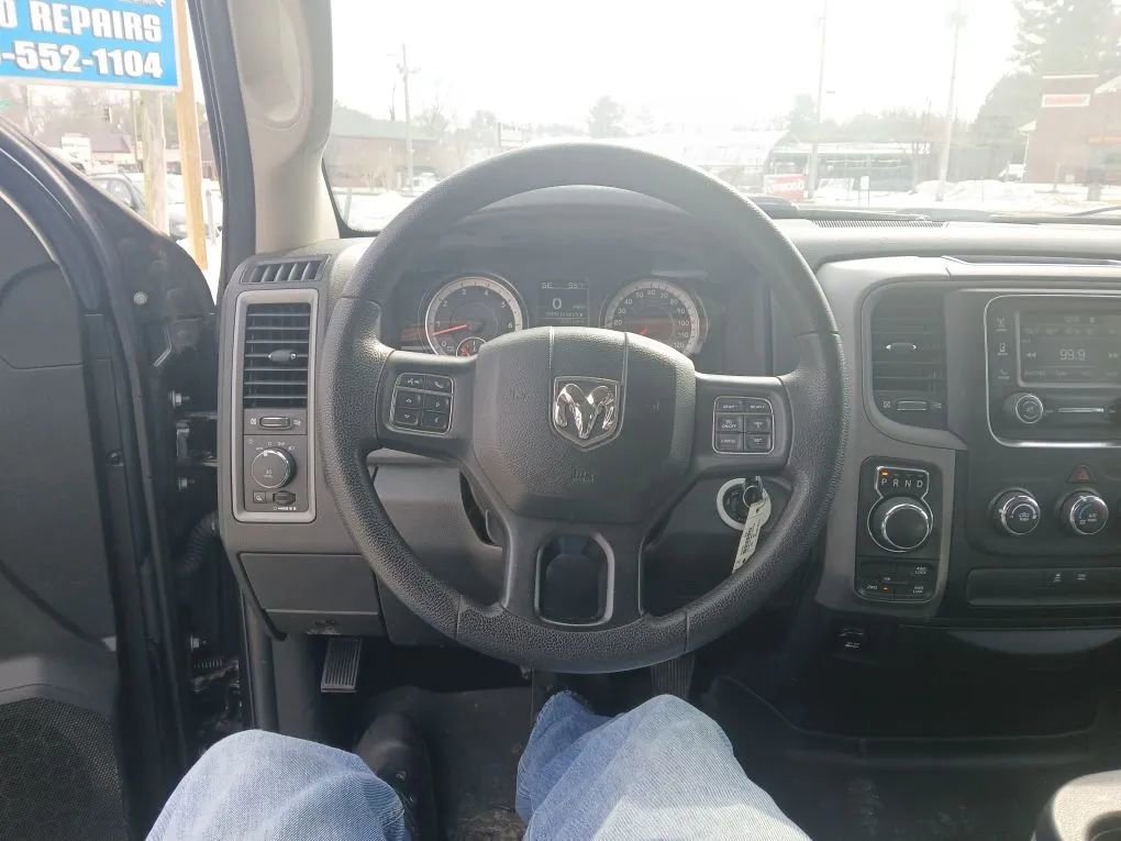 Used 2017 RAM 1500 Express w/ Express Value Package image 14