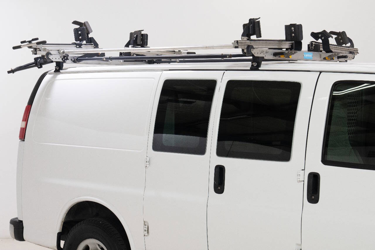 Used 2017 GMC Savana 2500 image 12