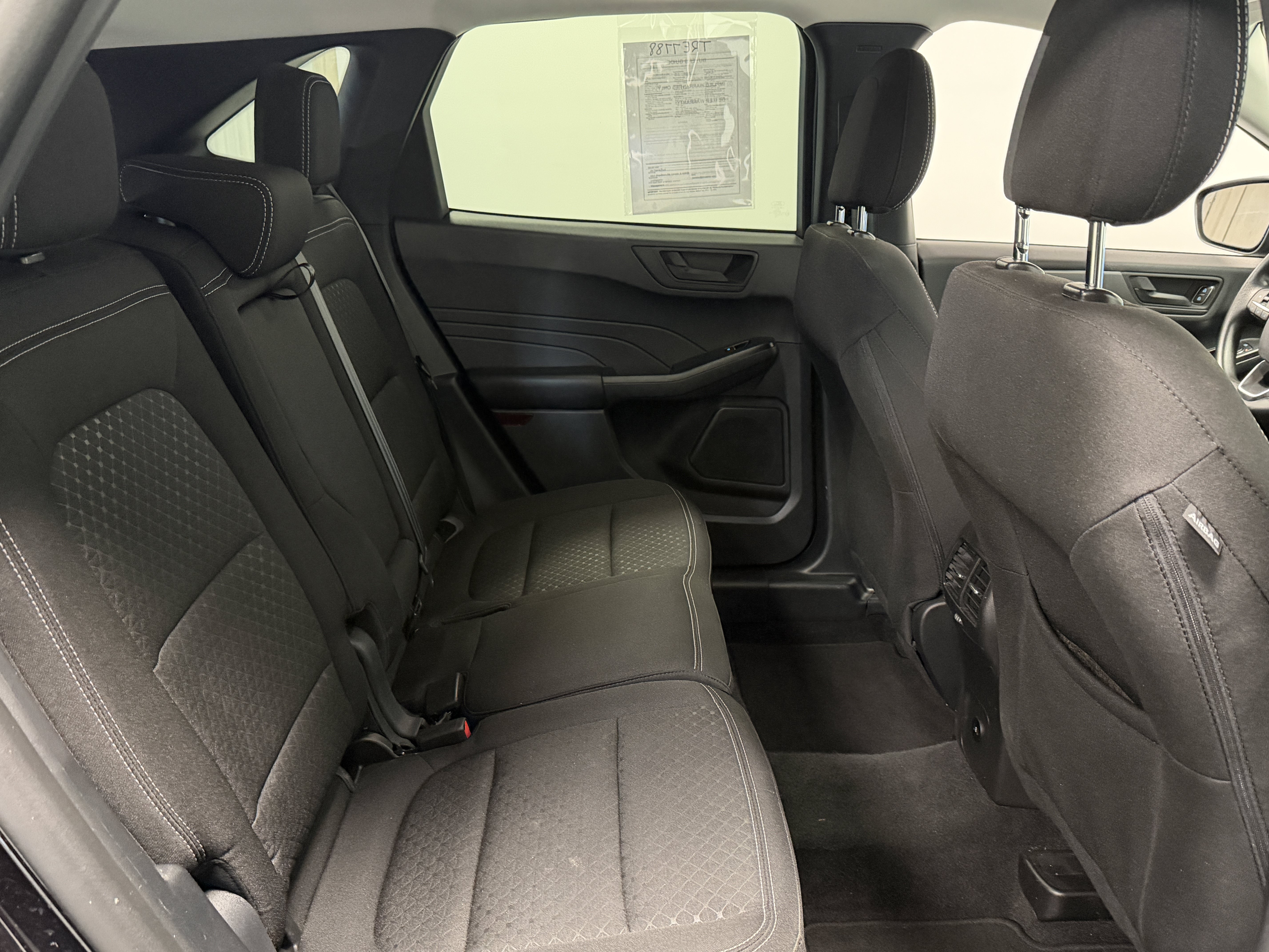 Used 2025 Ford Escape Active AWD/4WD image 19