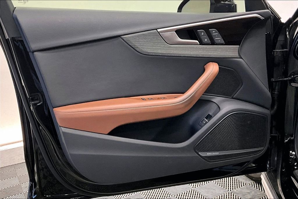 Used 2021 Audi A4 2.0T allroad Premium Plus w/ Premium Plus Package image 25