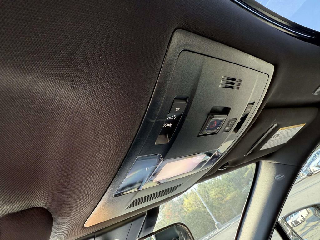 Used 2023 Lexus UX 250h F Sport w/ Accessory Package (Z2) image 24