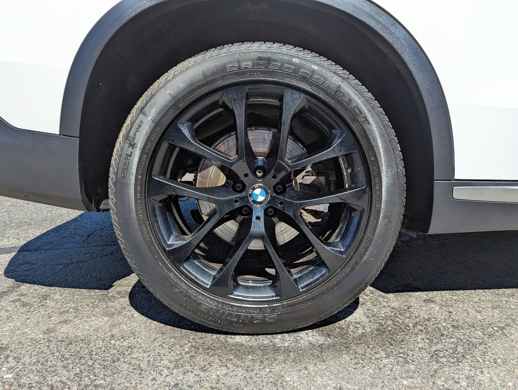 Used 2021 BMW X5 xDrive40i w/ Premium Package AWD/4WD image 54