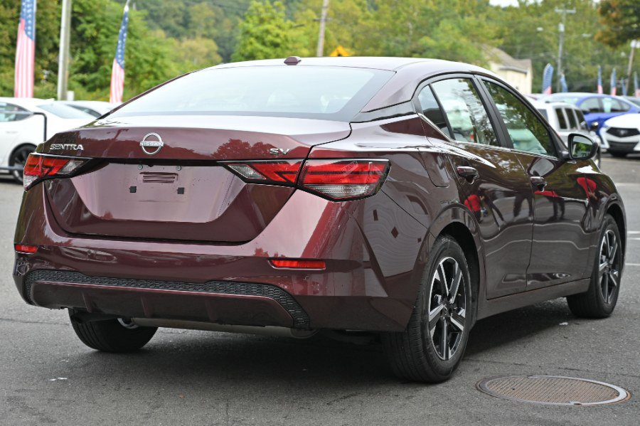 Used 2024 Nissan Sentra SV image 6