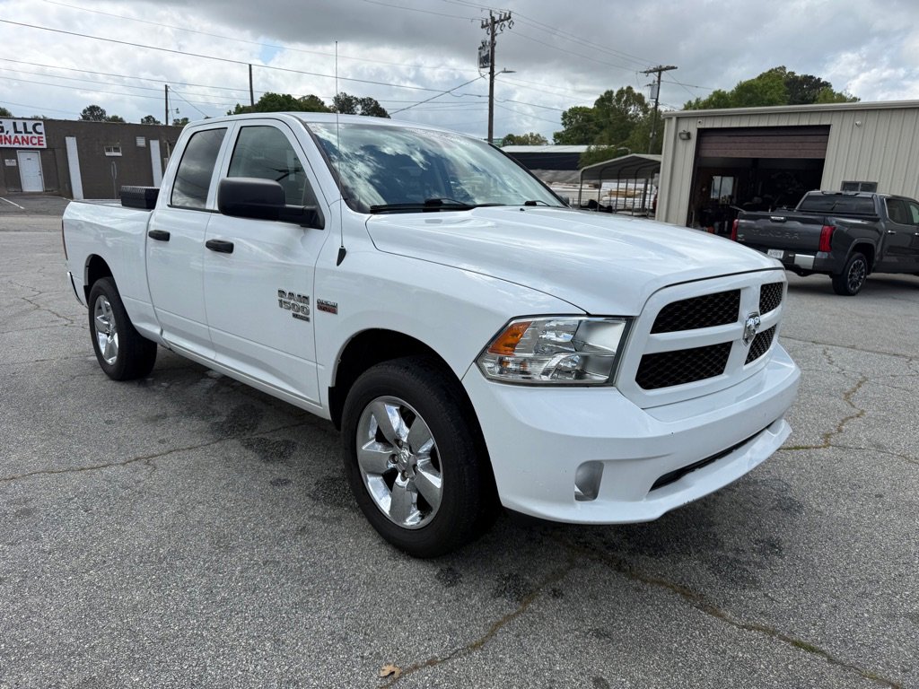 Used 2019 RAM 1500 Express w/ Express Value Package image 3