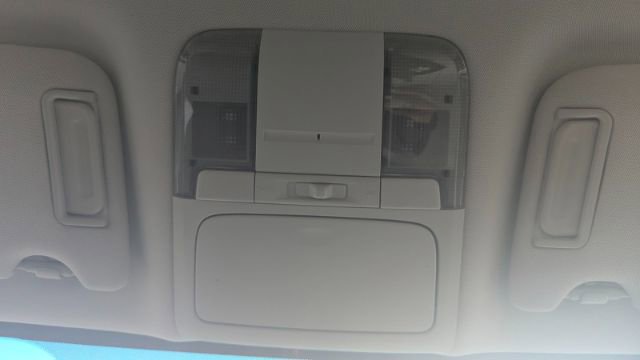 Used 2011 Subaru Outback 2.5i Premium w/ All-Weather Pkg image 38