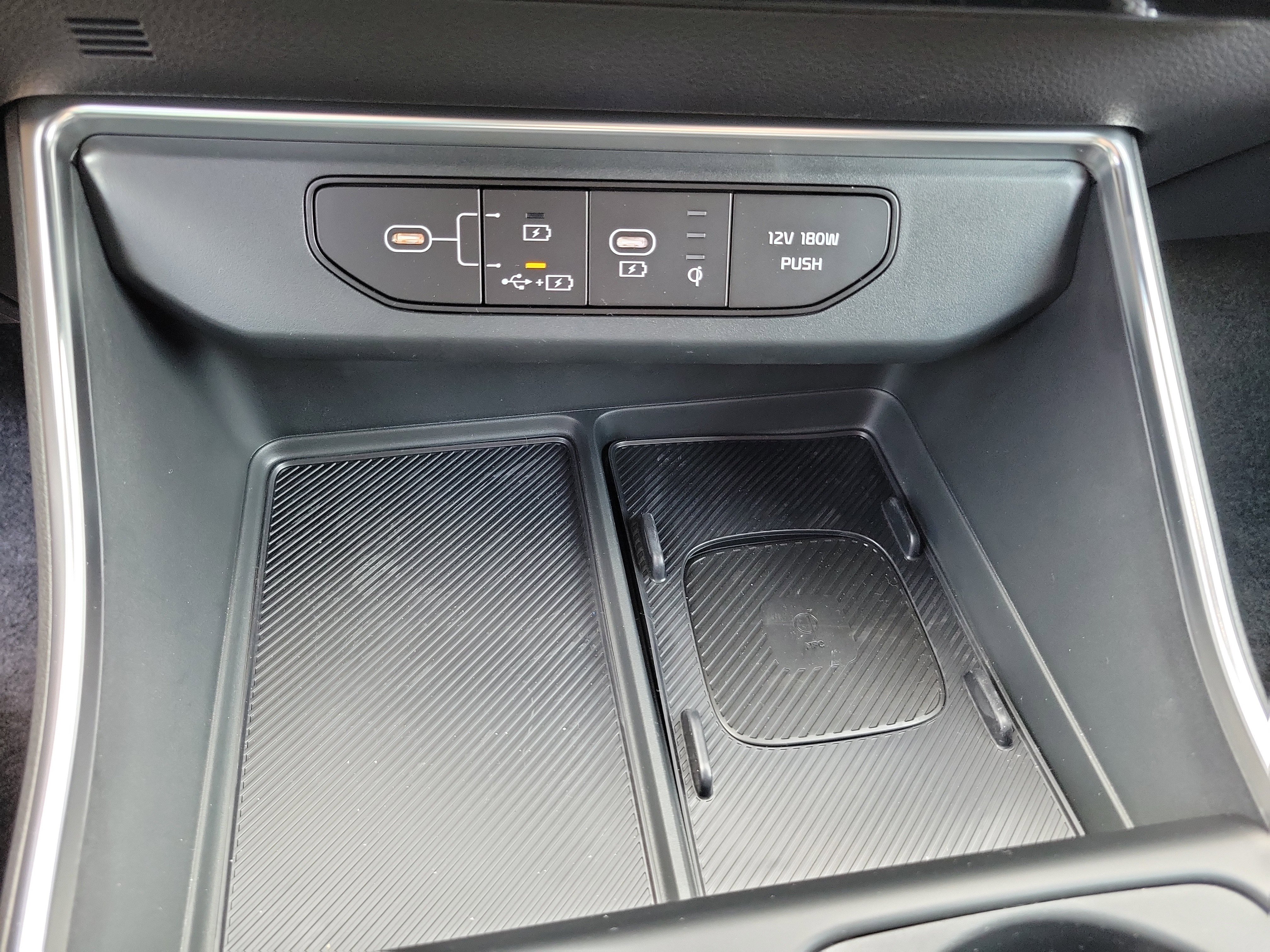 New 2026 Kia Carnival SX Prestige image 12