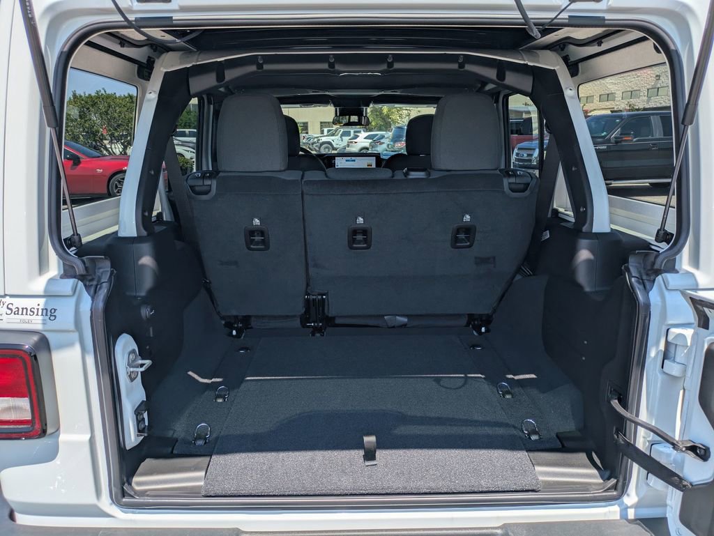 New 2025 Jeep Wrangler Sport S image 31