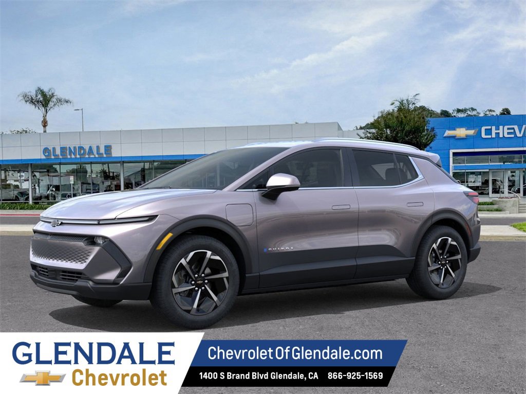 New 2026 Chevrolet Equinox EV LT image 2