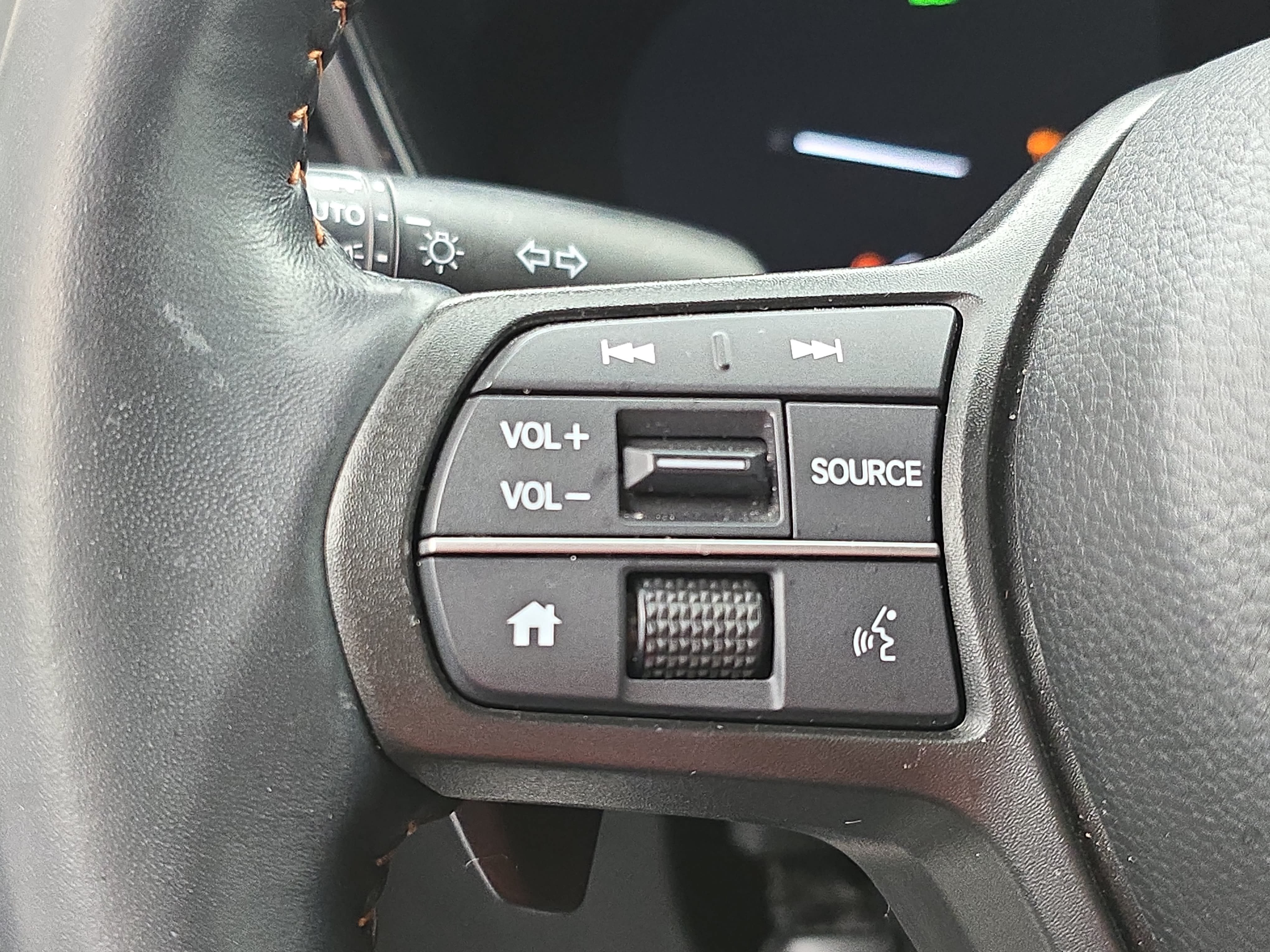 Used 2025 Honda CR-V Sport image 16