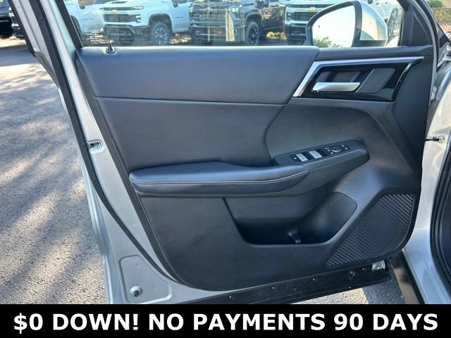 Used 2024 Mitsubishi Outlander SE Black Edition FWD image 12