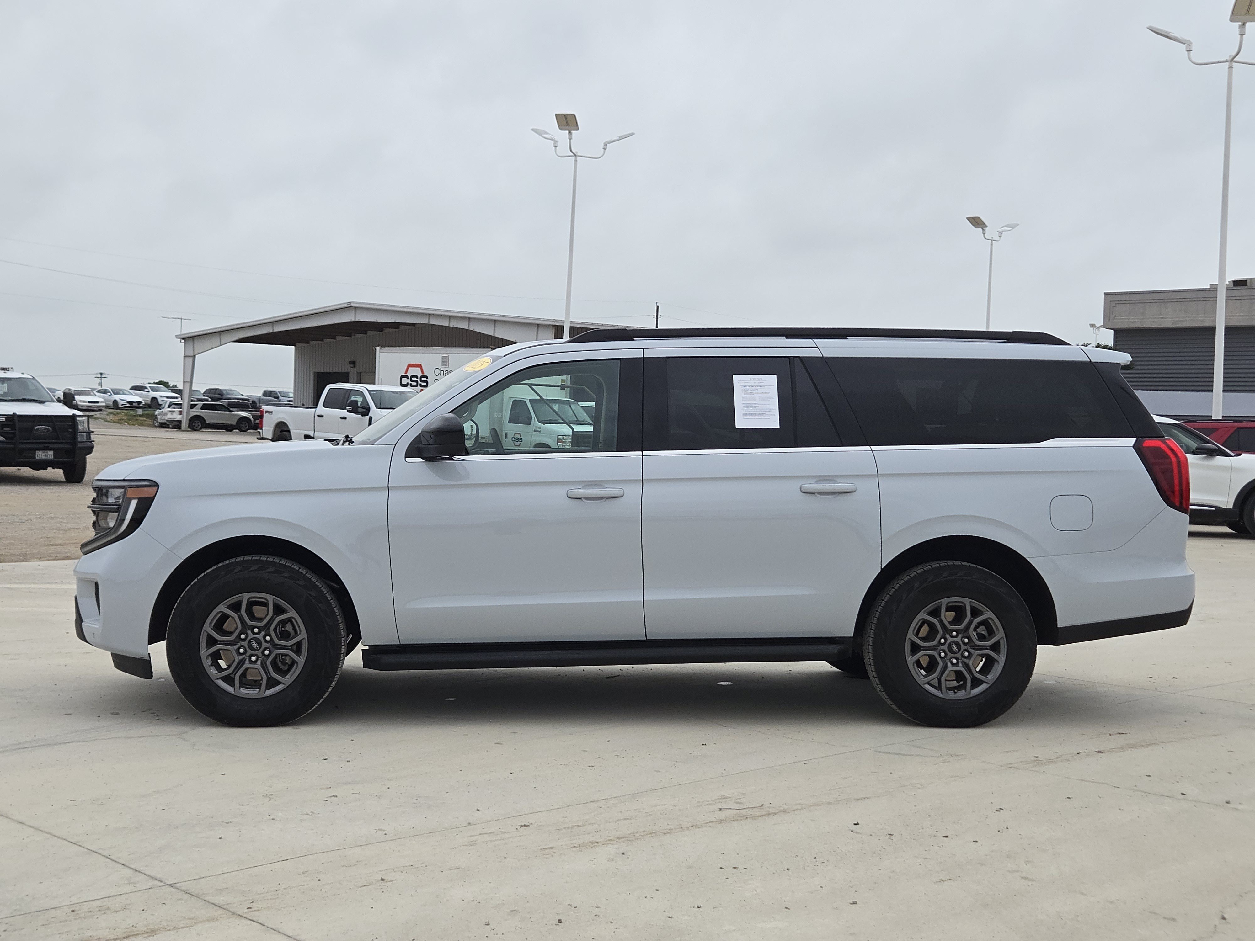 Certified 2025 Ford Expedition Max Active RWD image 4