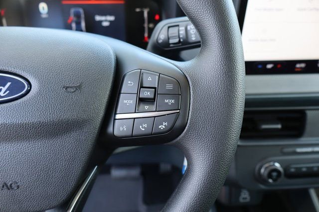 New 2025 Ford Maverick XL image 24