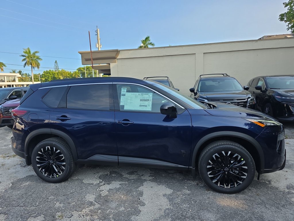 New 2026 Nissan Rogue Dark Armor FWD image 9