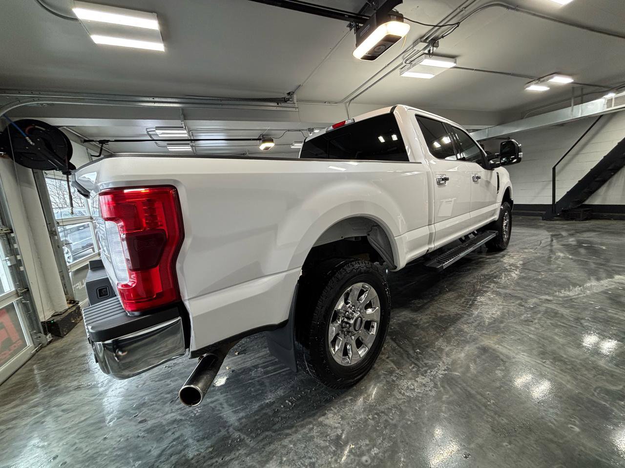 Used 2019 Ford F250 Lariat w/ Lariat Ultimate Package image 11