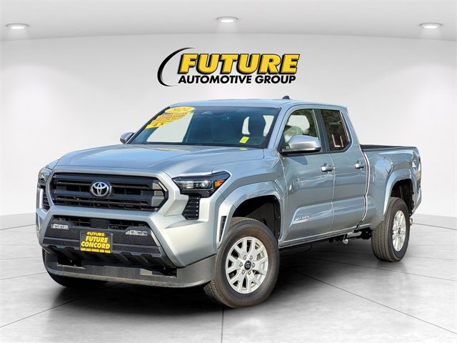 Used 2024 Toyota Tacoma SR5 image 9