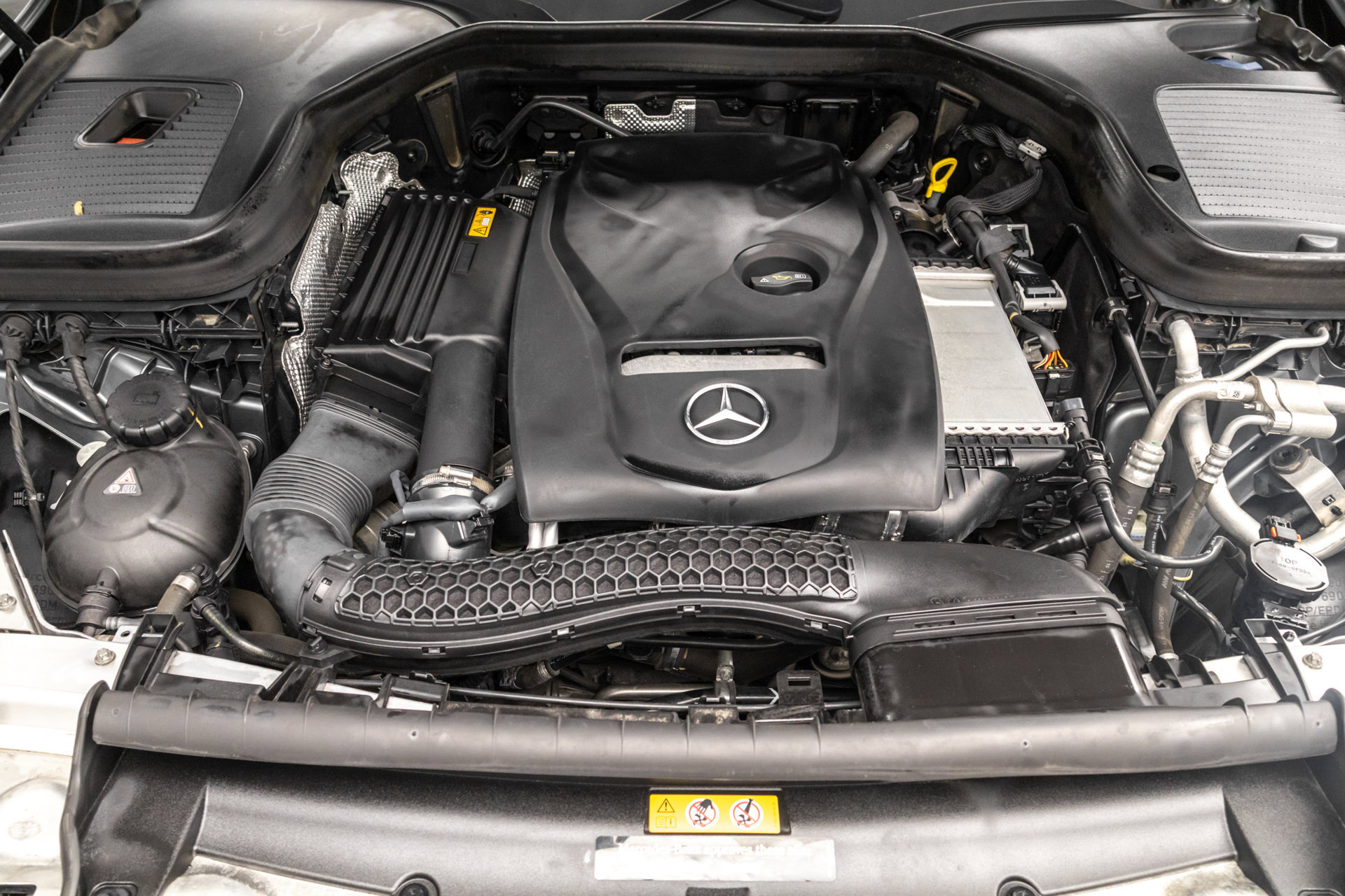 Used 2017 Mercedes-Benz GLC 300 4MATIC image 42