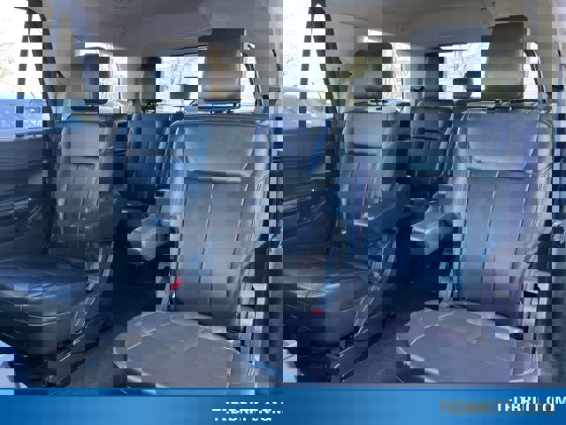 Used 2024 Ford Expedition XLT image 15