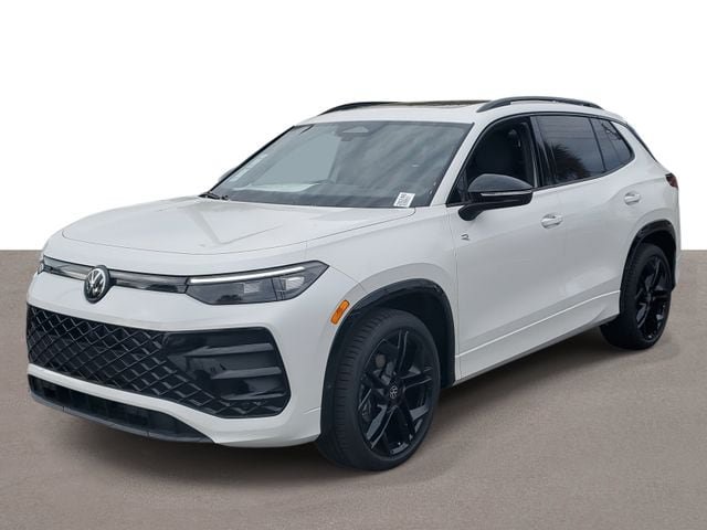 New 2026 Volkswagen Tiguan SE R-Line FWD image 2