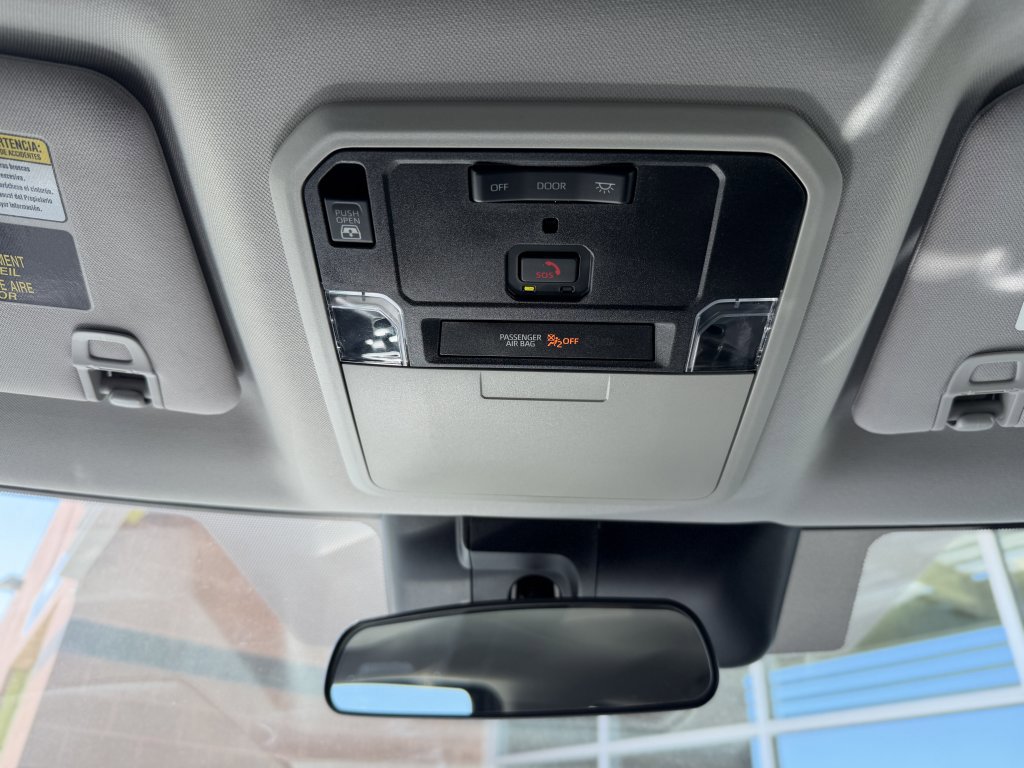 Used 2022 Toyota Tundra SR5 w/ Convenience Package RWD image 27