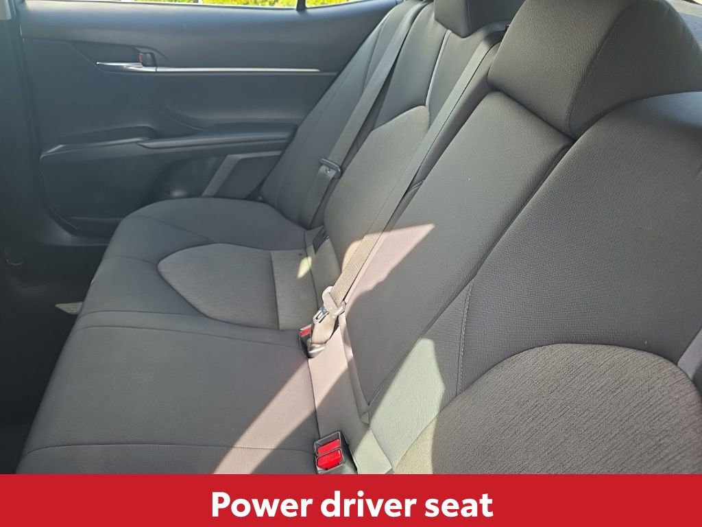 Used 2023 Toyota Camry LE image 17