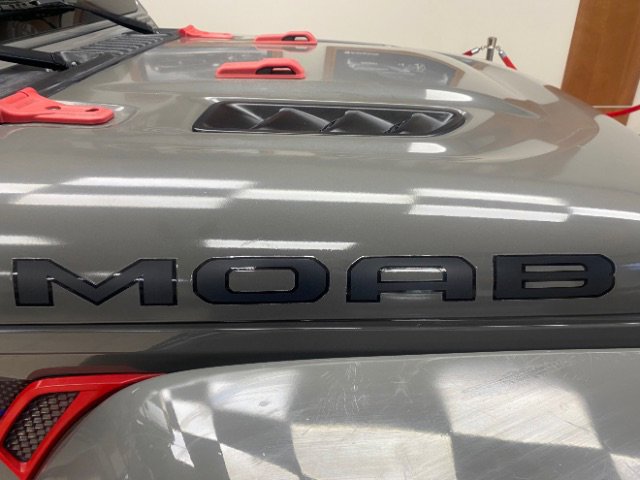 Used 2019 Jeep Wrangler Unlimited Sahara w/ Quick Order Package 24M Moab image 15