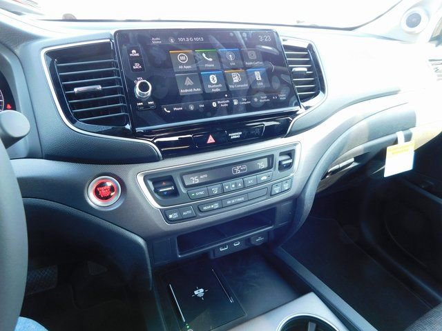 New 2026 Honda Ridgeline Sport image 33