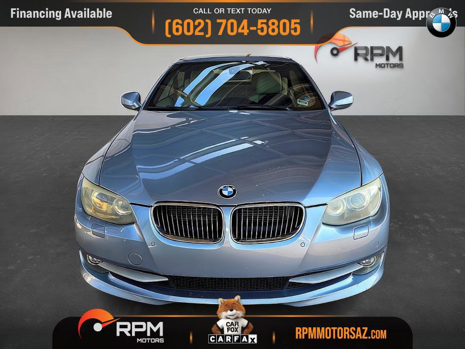 Used 2011 BMW 328i Convertible image 2