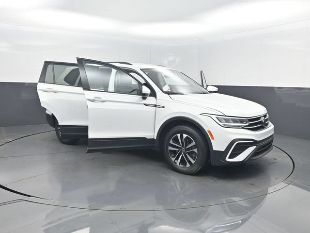 Used 2022 Volkswagen Tiguan S AWD/4WD image 43