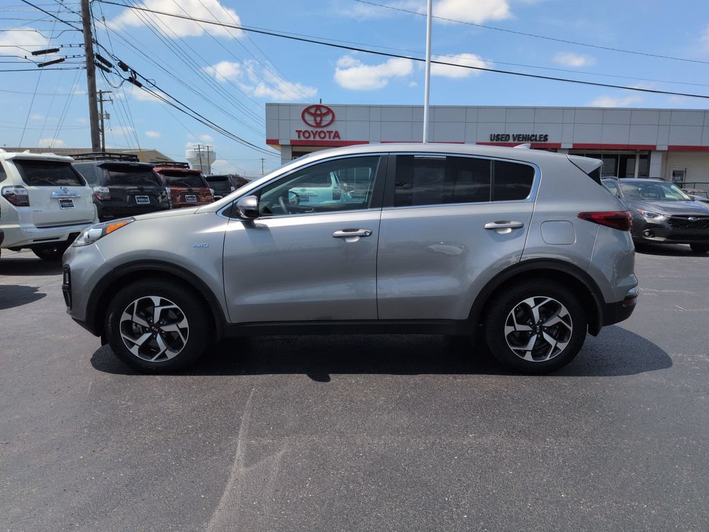 Used 2020 Kia Sportage LX w/ LX Popular Package AWD/4WD image 2